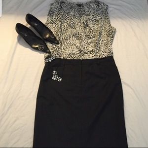 Black and white banana republic dress shirt